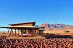 Album 150 Hotels