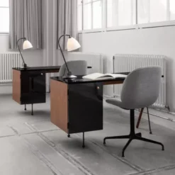 Biurko 62 Desk Gubi
