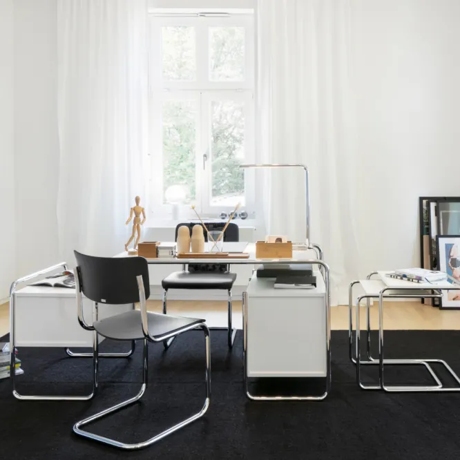 Biurko S 285/2 Z Szufladami Białe Thonet