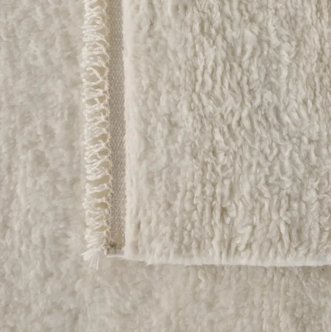 Dywan Soft Savannah Biały Linie Design