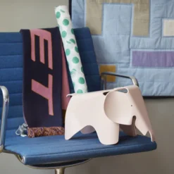 Figura Dekoracyjna Eames Elephan Re Canary Vitra
