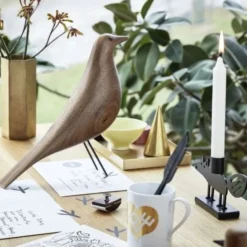 Figurka Dekoracyjna Eames House Bird Ciemny Orzech Vitra