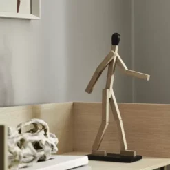 Figurka Dekoracyjna Match Man Dąb Naturalny L Boyhood
