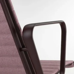 Fotel Aluminium Ea 124 Tkanina Cosy 2 Paler Rose - Podstawa Bordowa Vitra