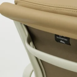 Fotel Biurowy Soft Pad Ea 231 Skóra Naturalna Ochre - Podstawa Jasnoszara Vitra