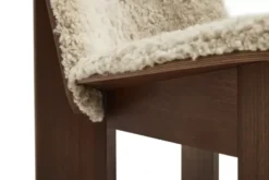 Fotel Chisel Tapicerowany Sheepskin Mohawi Hay