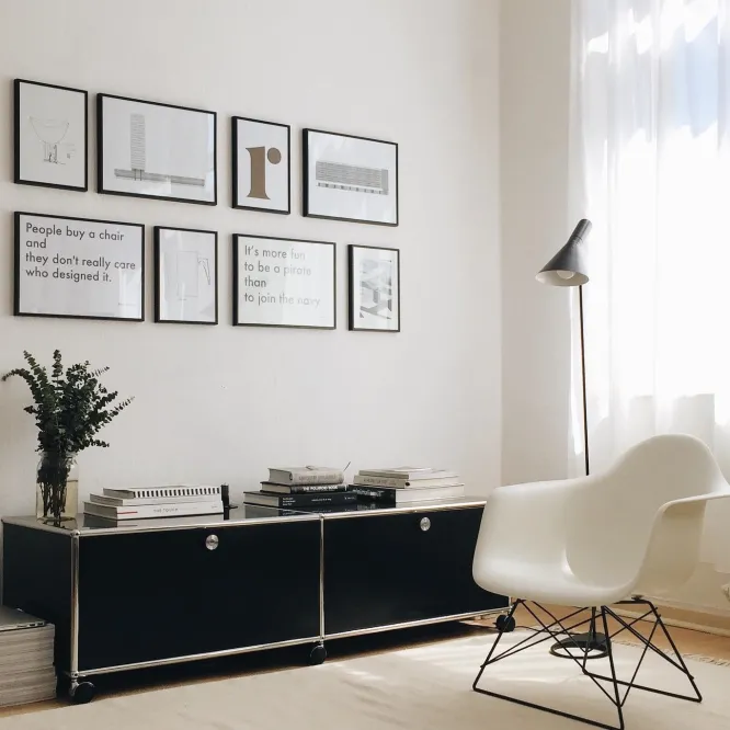Fotel Eames Plastic Armchair Lar Niebieski - Chromowana Podstawa Vitra
