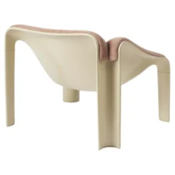 Fotel F300 Belsuede Special 132 Gubi