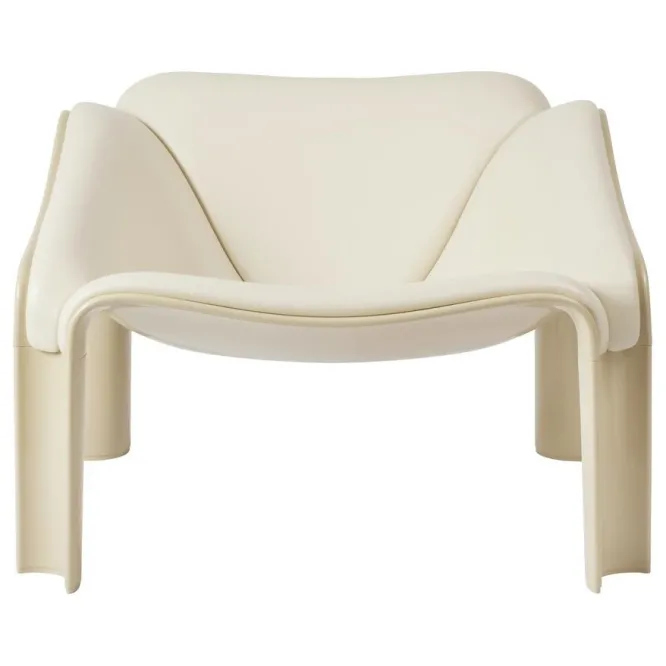 Fotel F300 Smooth Leather Cream Gubi