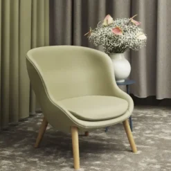 Fotel Hyg Niski Dąb Normann Copenhagen