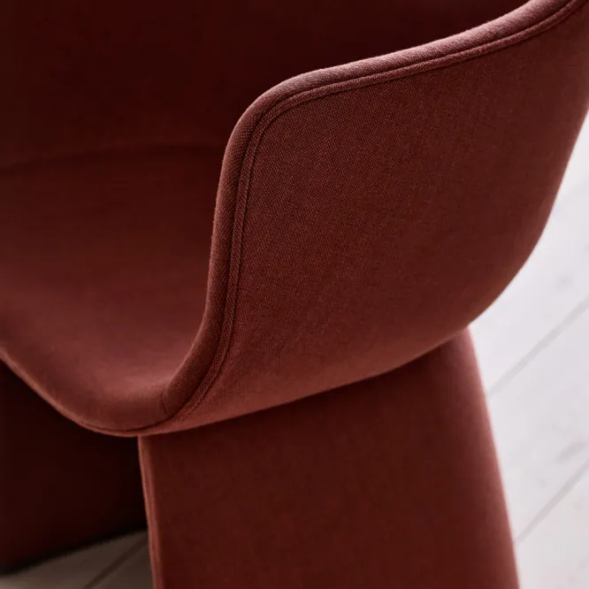 Fotel Monolit Cm230 Brązowy Fritz Hansen