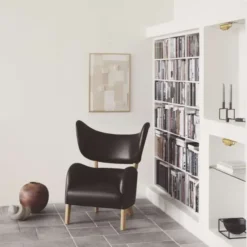 Fotel My Own Chair Nevada Cognac Nóżki Dąb Przydymiony By Lassen