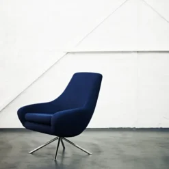 Fotel Noomi Z Obrotową Podstawą Soft Line