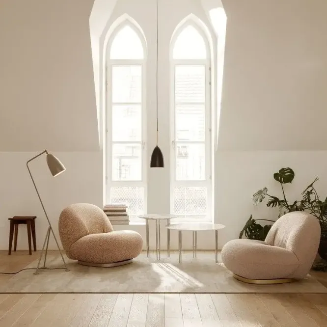 Fotel Obrotowy Pacha Harp Ivory Gubi