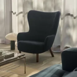 Fotel Petra Vb3 Walnut Karakorum 003 Andtradition