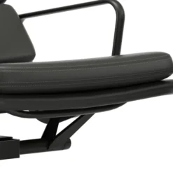 Fotel Soft Pad Chair Ea 222 Skóra Naturalna Nero - Podstawa Czarna Vitra