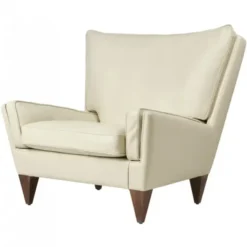 Fotel V11 Smooth Leather Cream Gubi