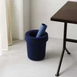 Kosz Biurowy Hide Ciemnoniebieski Normann Copenhagen