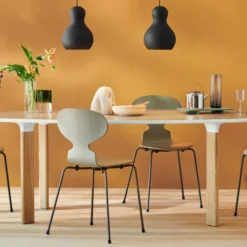 Krzesło Ant 3101 Fornir Barwiony Ciemnożółty Fritz Hansen