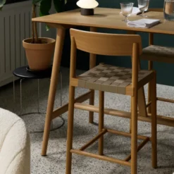 Krzesło Barowe Betty Tk12 Oak-Natural Andtradition