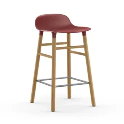 Krzesło Barowe Form Dębowa Podstawa Czerwone Normann Copenhagen