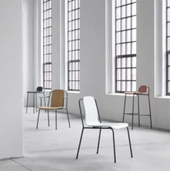 Krzesło Barowe Studio H65 Brązowe Normann Copenhagen