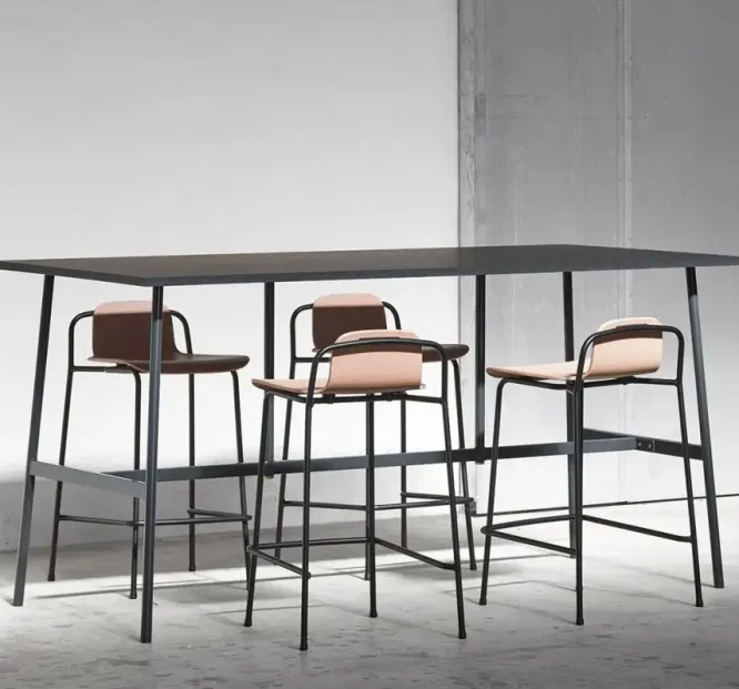 Krzesło Barowe Studio H65 Zielone Normann Copenhagen