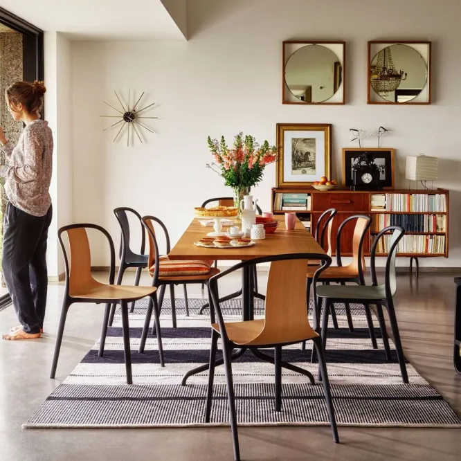 Krzesło Belleville Wood Czarny Jesion Vitra