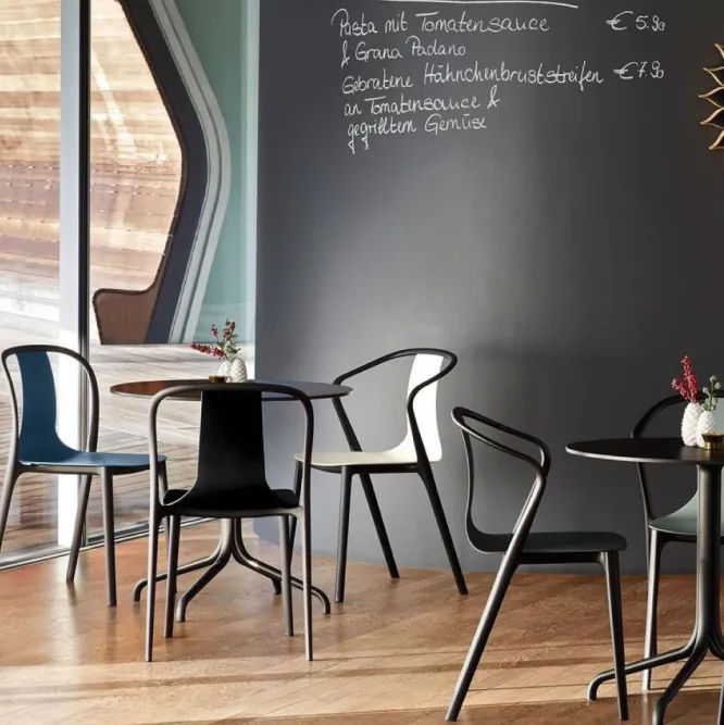 Krzesło Belleville Wood Czarny Jesion Vitra