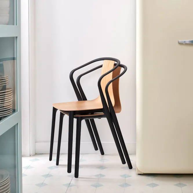 Krzesło Belleville Z Podłokietnikiem Wood Czarny Jesion Vitra