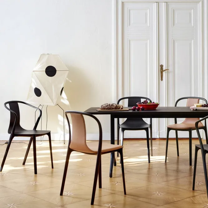 Krzesło Belleville Z Podłokietnikiem Wood Czarny Jesion Vitra