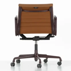 Krzesło Biurowe Aluminium Ea 117 Naturalna Skóra Cognac - Podstawa Bordowa Vitra