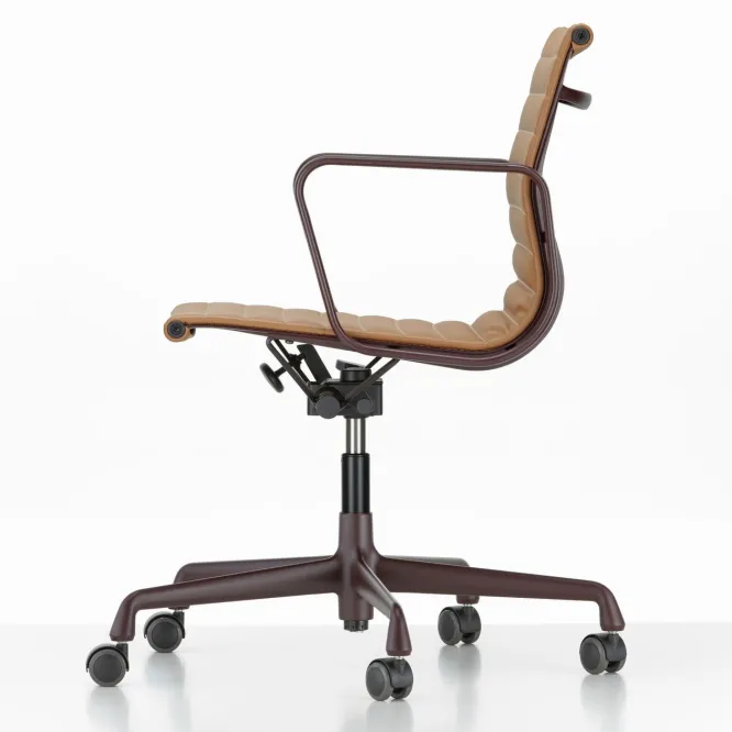 Krzesło Biurowe Aluminium Ea 117 Naturalna Skóra Cognac - Podstawa Bordowa Vitra