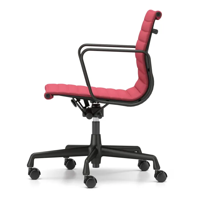 Krzesło Biurowe Aluminium Ea 117 Tkanina Track Magenta - Podstawa Czarna Vitra
