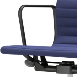 Krzesło Biurowe Aluminium Ea 118 Tkanina Track Royal - Podstawa Czarna Vitra