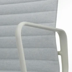Krzesło Biurowe Aluminium Ea 117 Tkanina Cosy Pale Blue - Podstawa Kremowa Vitra
