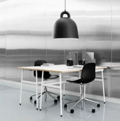 Krzesło Biurowe Form Aluminiowa Podstawa Zielone Normann Copenhagen