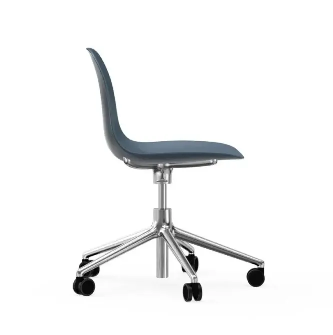Krzesło Biurowe Form Aluminiowa Podstawa Niebieskie Normann Copenhagen
