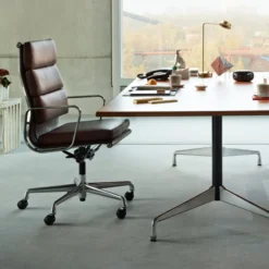 Krzesło Biurowe Soft Pad Ea 219 Skóra Naturalna - Podstawa Czarna Vitra