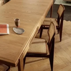 Krzesło C-Chair French Cane Gubi