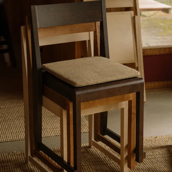 Krzesło Chair 01 Ciemnobrązowe Frama