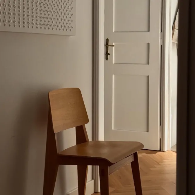 Krzesło Chaise Tout Bois Naturalny Dąb Vitra