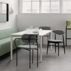 Krzesło Coco Velvet Grey Green Gubi