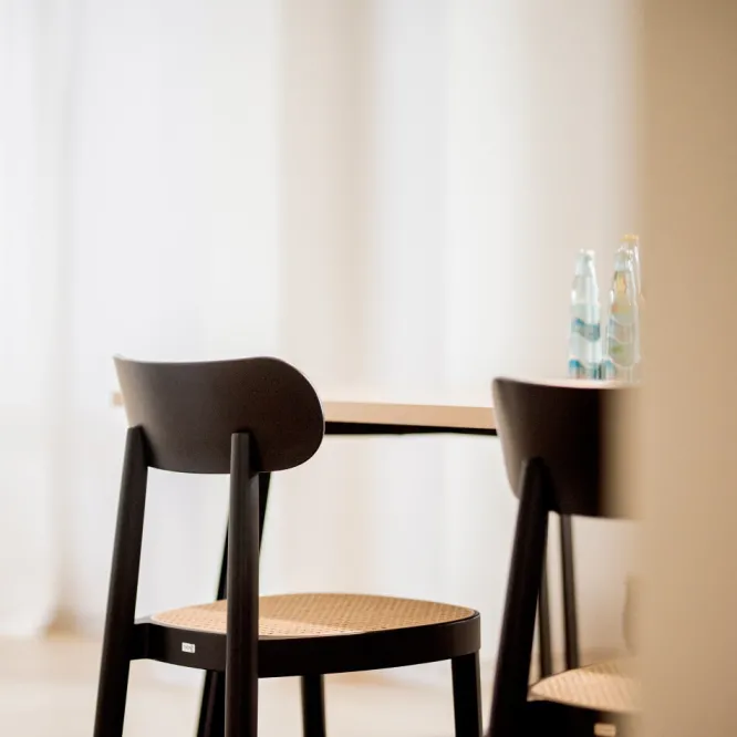 Krzesło 118 Czarne Wyplatane Thonet