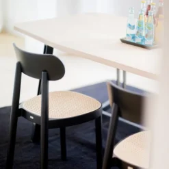 Krzesło 118 Czarne Wyplatane Thonet