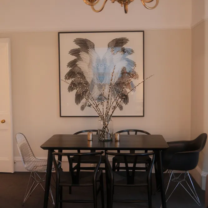 Krzesło Eames Plastic Chairs Re Dar Jasnoszare - Chromowana Podstawa Vitra