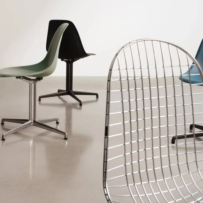 Krzesło Eames Plastic Side Chair Re Dsl Czerwone Vitra