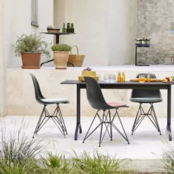 Krzesło Eames Plastic Side Chair Re Dsl Czerwone Vitra