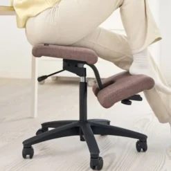 Krzesło Ergonomiczne Na Kółkach Wing Szaro-Oliwkowe, Re-Wool 648 Varier