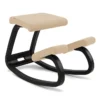 Krzesło Ergonomiczne Variable Beżowe Vidar 0323, Czarne Drewno Varier